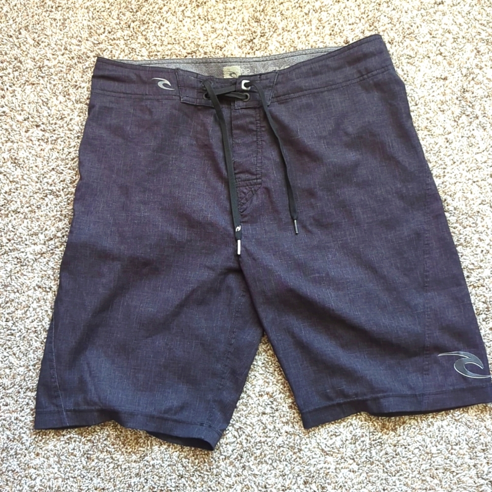 Men's boardshorts